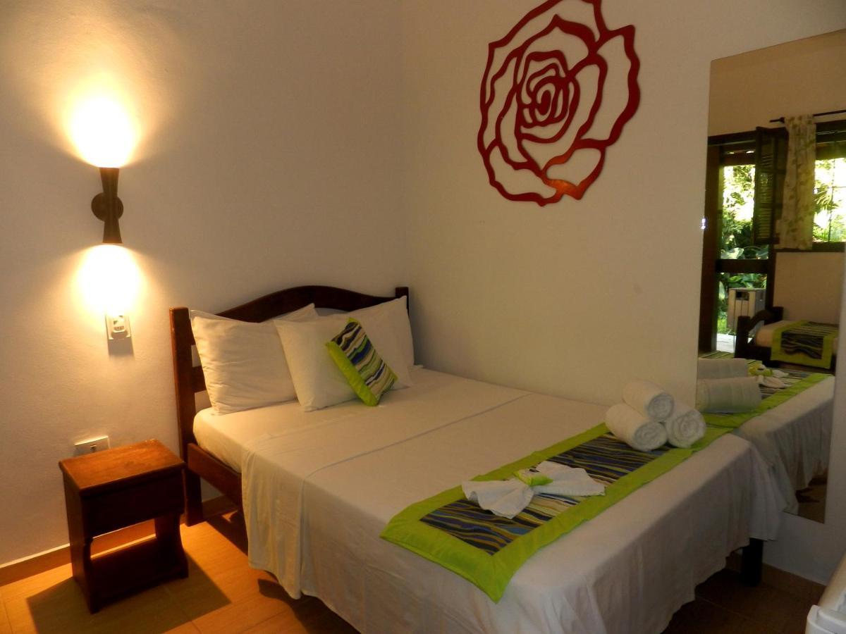 Hotel Bosques Do Massaguacu Caraguatatuba Rom bilde